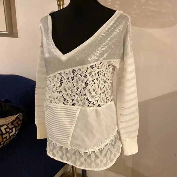 Desigual long sleeve top size S - Picture 2 of 5